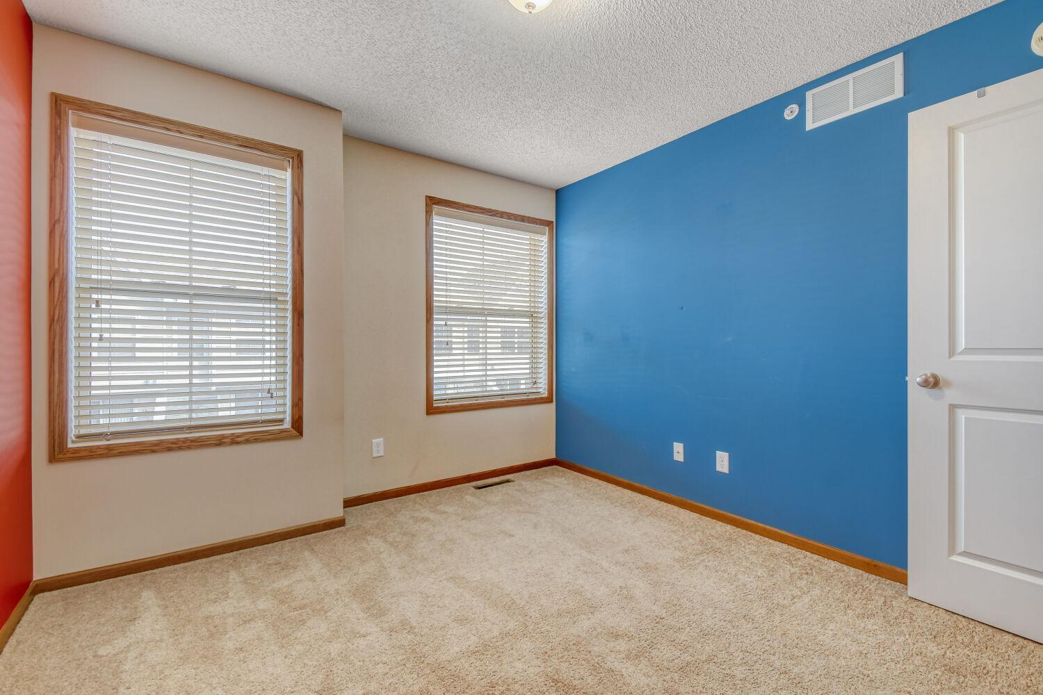 4615 Victor Path, Unit 6 Hugo, MN 55038 - Photo 26 of 34