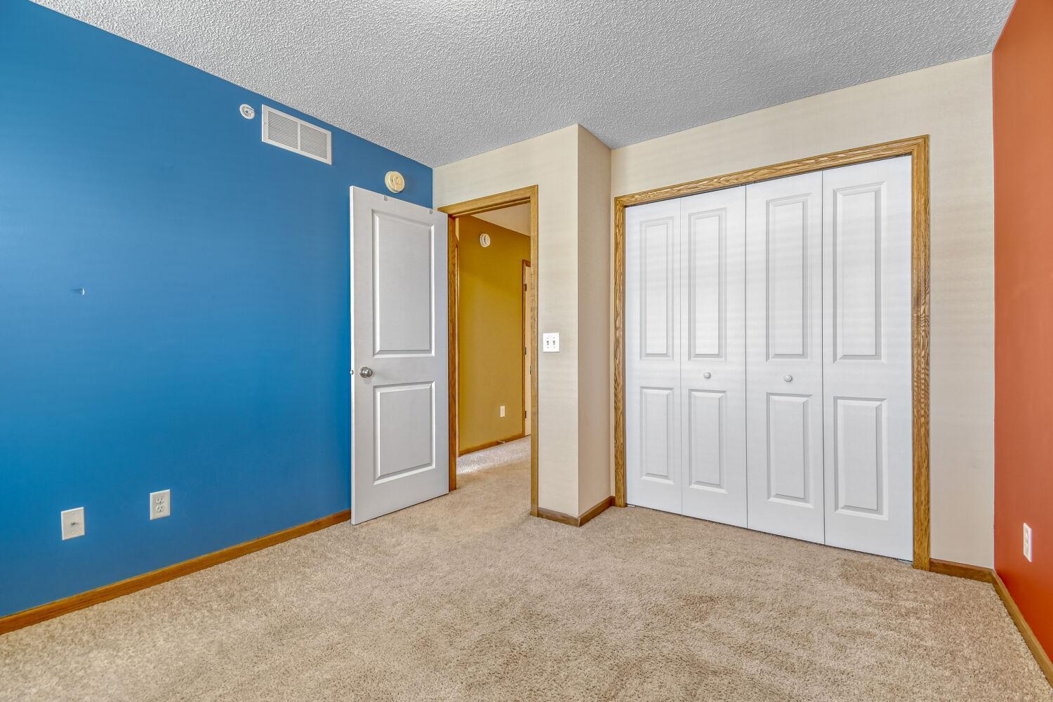 4615 Victor Path, Unit 6 Hugo, MN 55038 - Photo 27 of 34