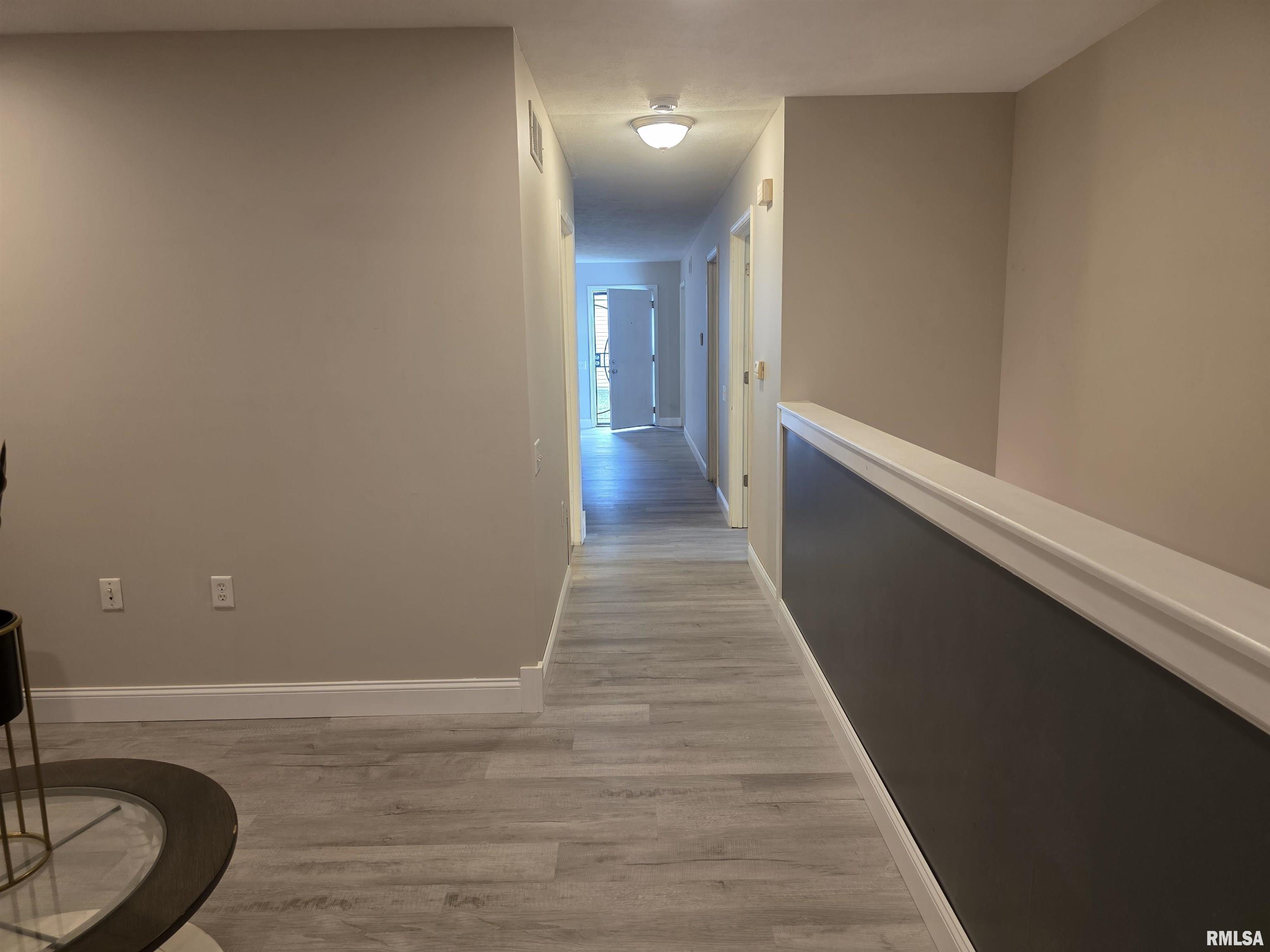 1405 East Edwards Street Springfield, IL 62703 - Photo 8 of 25 Gallery Image 8