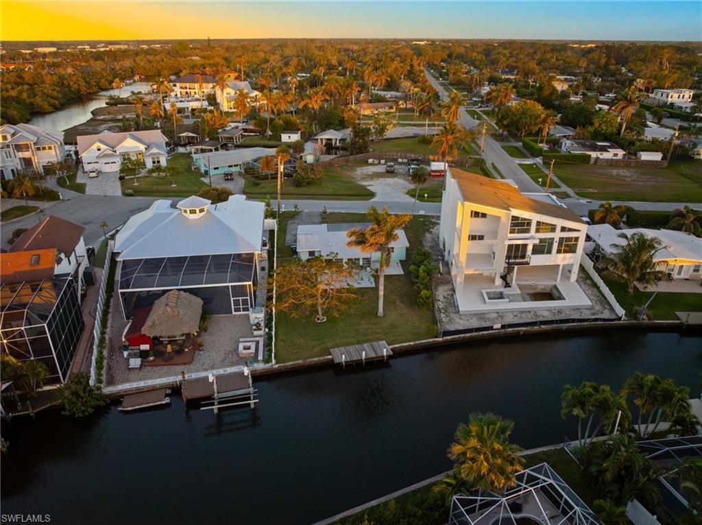 1796 Holiday Lane Naples, FL 34104 - Photo 13 of 30