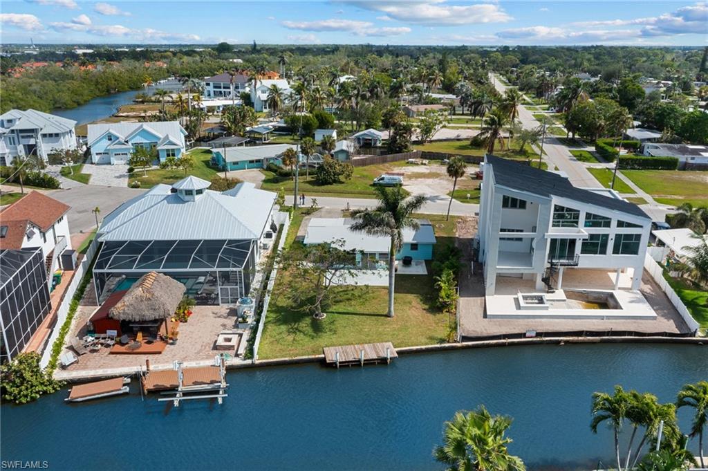 1796 Holiday Lane Naples, FL 34104 - Photo 25 of 30