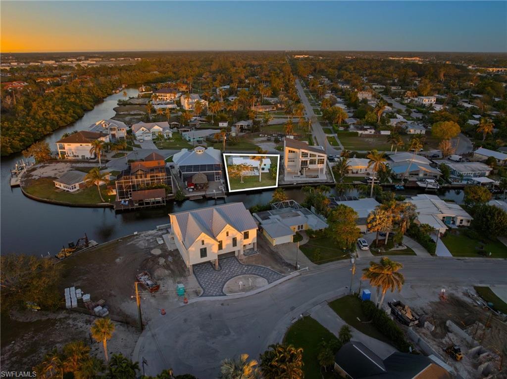 1796 Holiday Lane Naples, FL 34104 - Photo 6 of 30