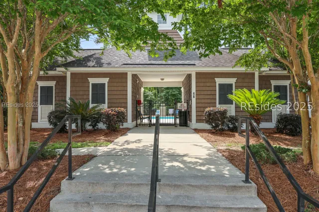 $399,500 | 132 Red Northern Oak Way, Bluffton, SC 29910