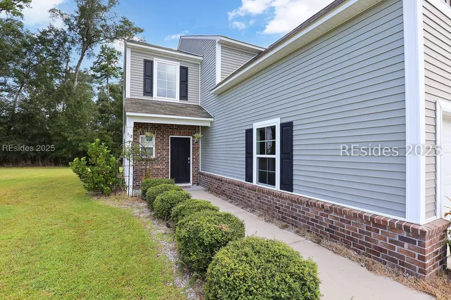 $399,500 | 132 Red Northern Oak Way, Bluffton, SC 29910