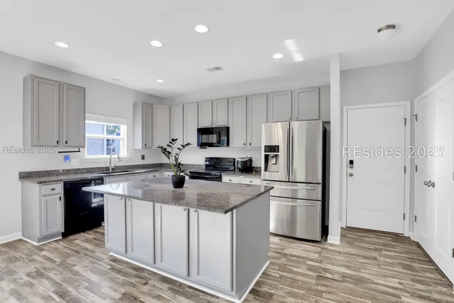 $399,500 | 132 Red Northern Oak Way, Bluffton, SC 29910