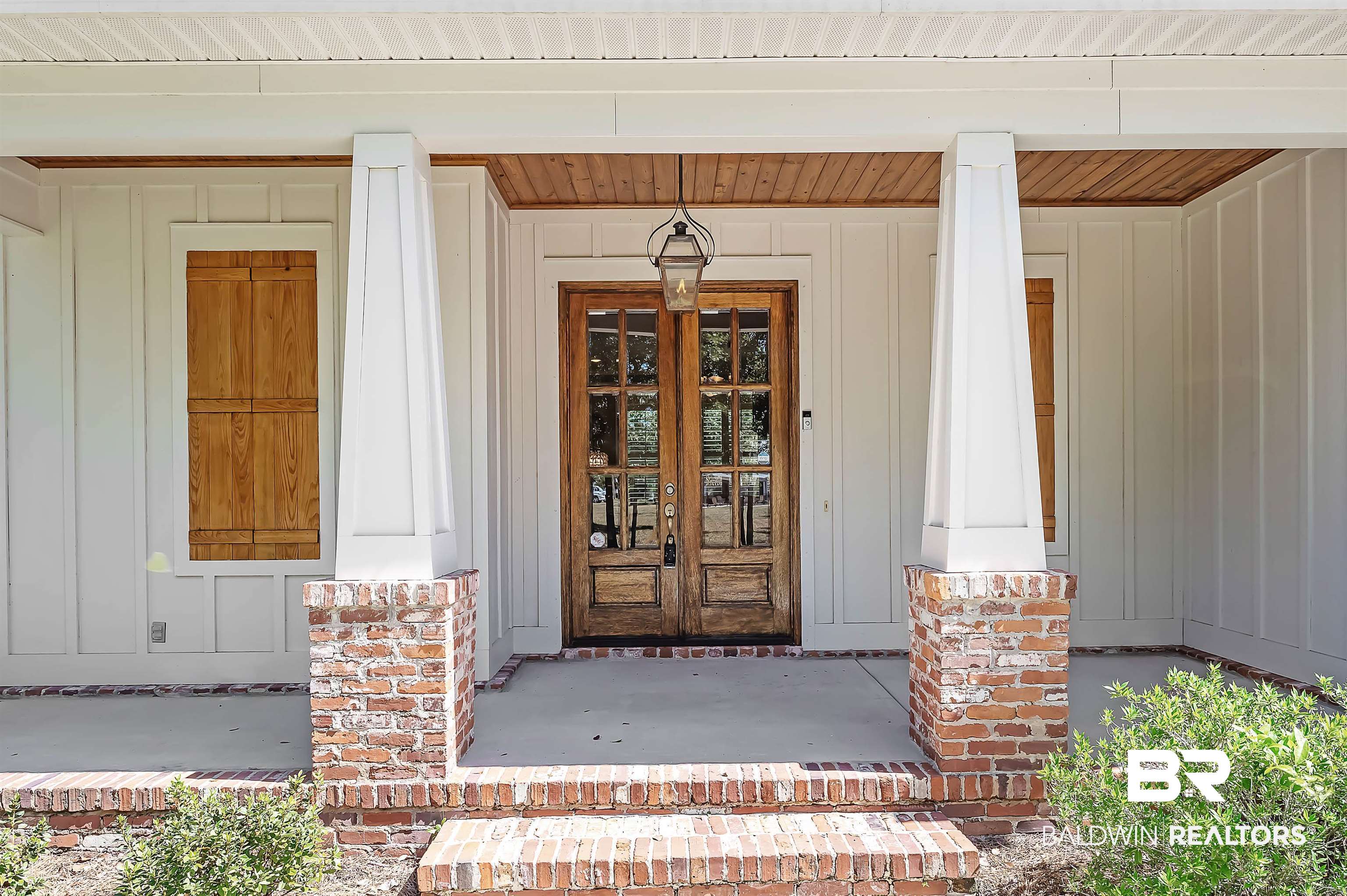212 Simon Street Fairhope, AL 36532 - Photo 5 of 49 Entrance