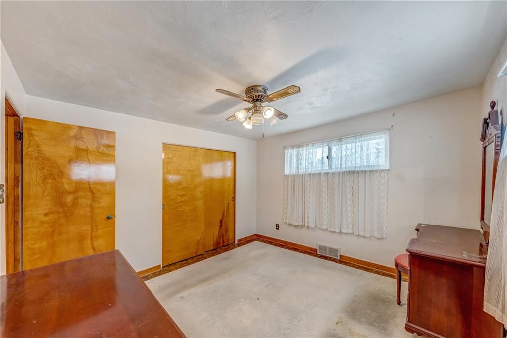 5239 Ranchview Drive Pittsburgh, PA 15236 - Photo 15 of 25 Gallery Image 15