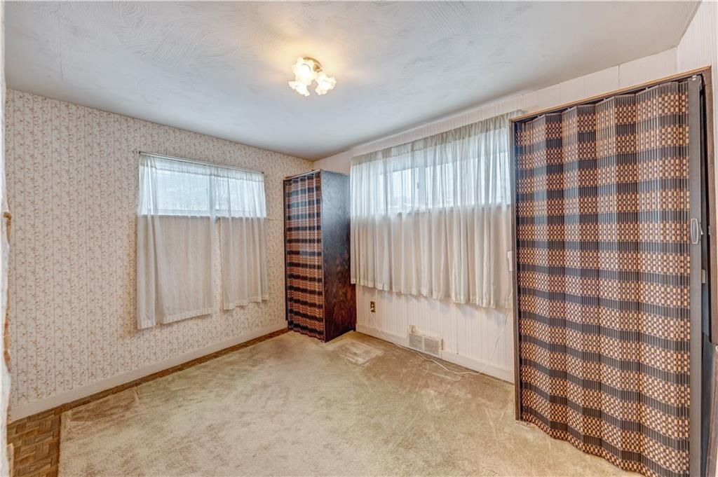 5239 Ranchview Drive Pittsburgh, PA 15236 - Photo 17 of 25 Gallery Image 17