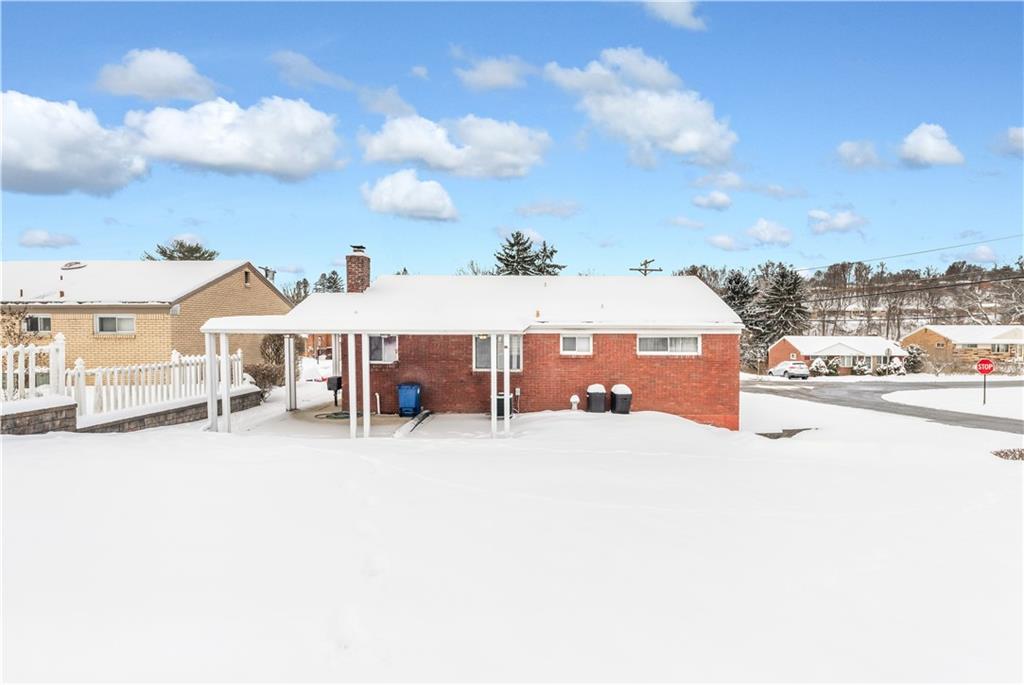 5239 Ranchview Drive Pittsburgh, PA 15236 - Photo 4 of 25 Gallery Image 4