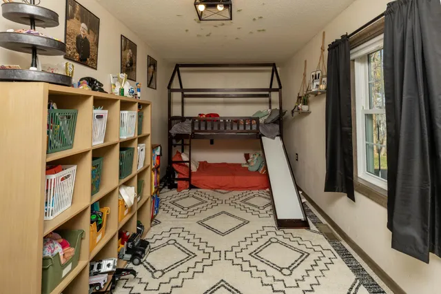 $250,000 | 16121 County Road 4 Southeast, Lake Lillian, MN 56253