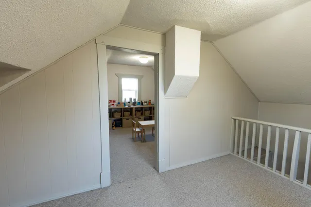 $250,000 | 16121 County Road 4 Southeast, Lake Lillian, MN 56253