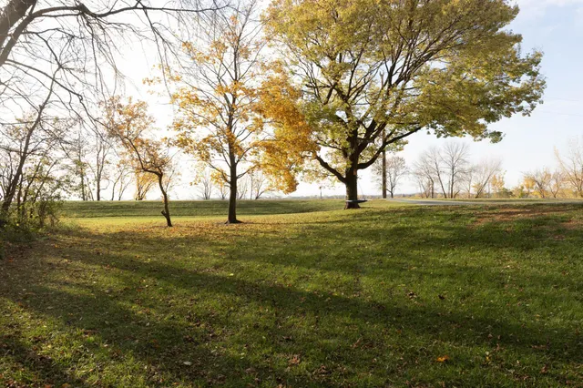 $250,000 | 16121 County Road 4 Southeast, Lake Lillian, MN 56253