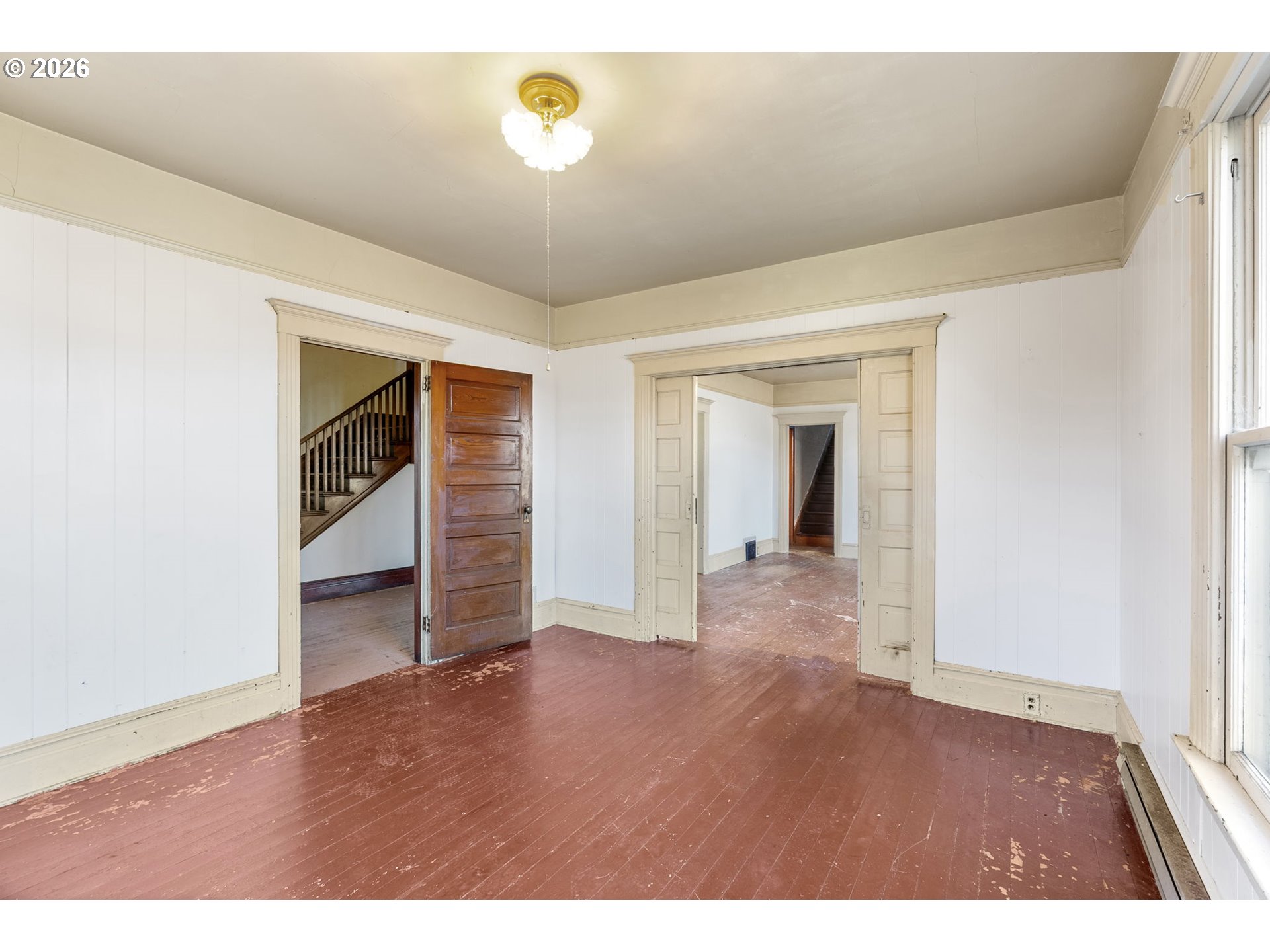 1580 Markham Road Hood River, OR 97031 - Photo 28 of 46