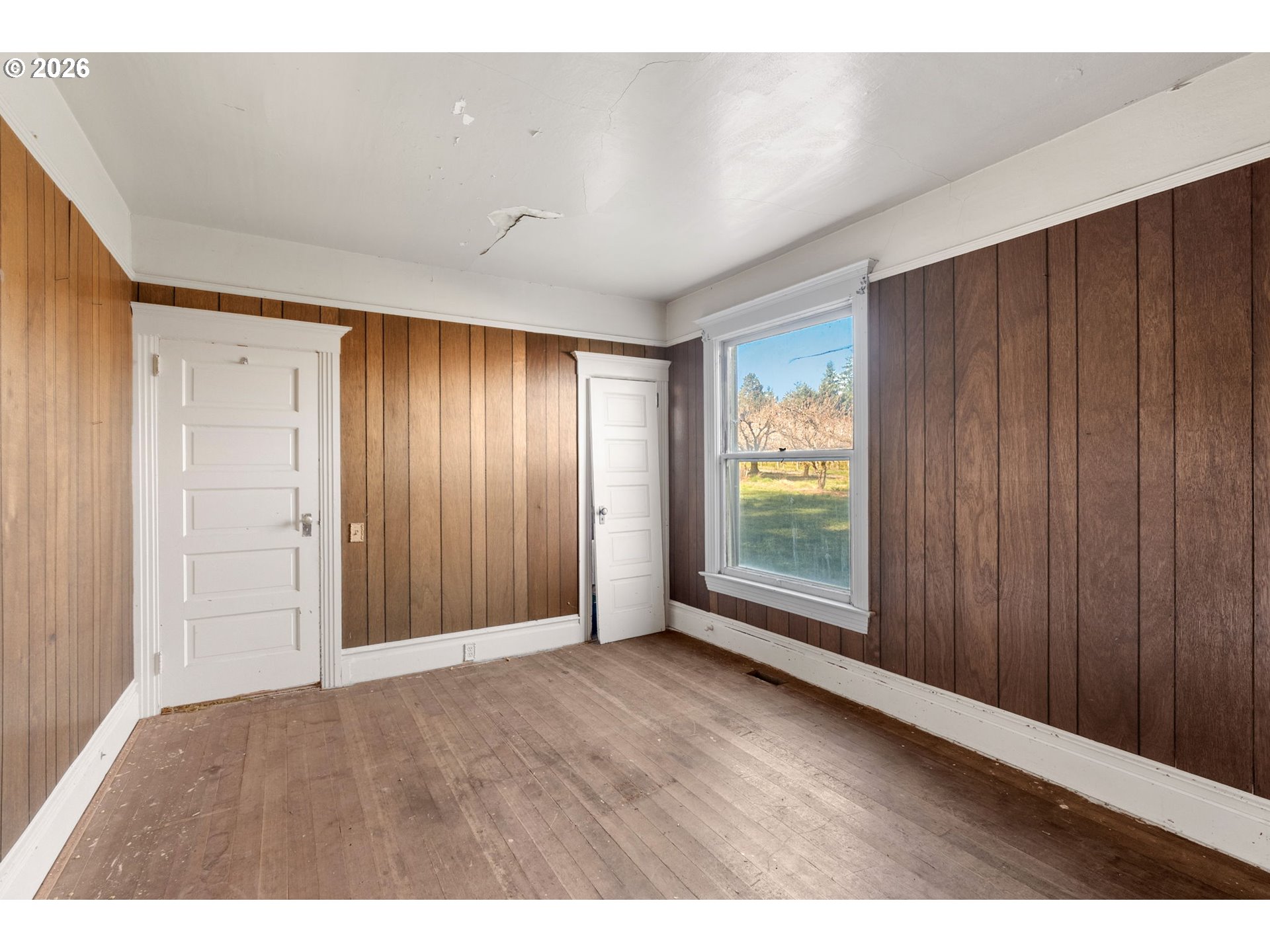 1580 Markham Road Hood River, OR 97031 - Photo 31 of 46