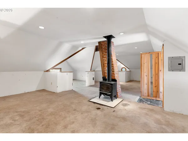 $799,000 | 1580 Markham Road, Hood River, OR 97031