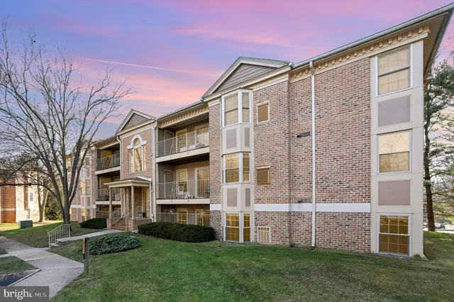 $219,000 | 203 Cross Pointe Court, Unit 1D, Abingdon, MD 21009