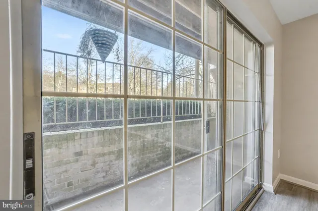 $219,000 | 203 Cross Pointe Court, Unit 1D, Abingdon, MD 21009