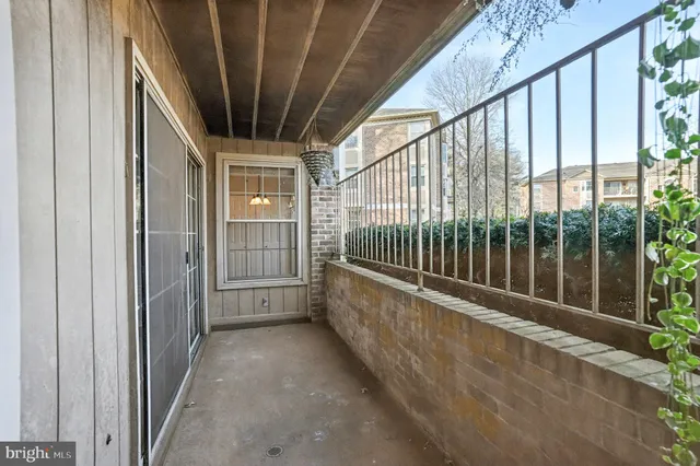 $219,000 | 203 Cross Pointe Court, Unit 1D, Abingdon, MD 21009