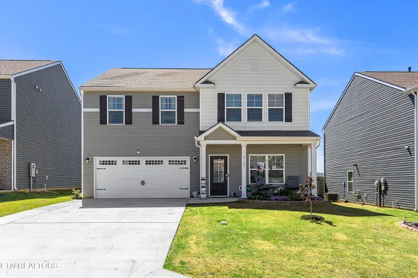 $450,000 | 8108 Dennis Fox Lane, Knoxville, TN 37938
