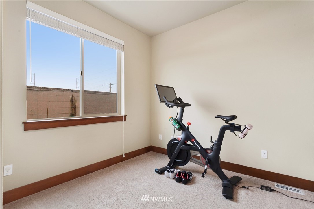 4012 Northeast 3rd Place, Unit 2 Renton, WA 98056 - Photo 13 of 28 Gallery Image 13