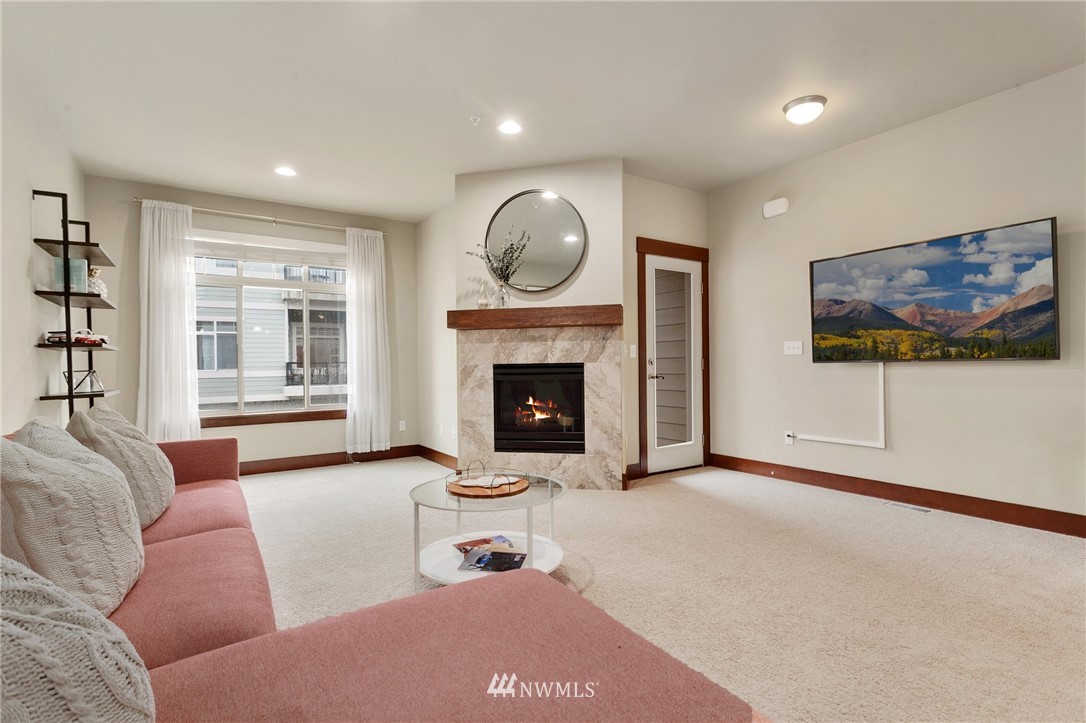 4012 Northeast 3rd Place, Unit 2 Renton, WA 98056 - Photo 4 of 28 Gallery Image 4