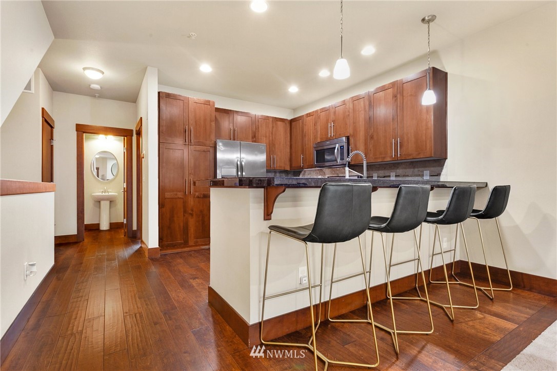 4012 Northeast 3rd Place, Unit 2 Renton, WA 98056 - Photo 8 of 28 Gallery Image 8