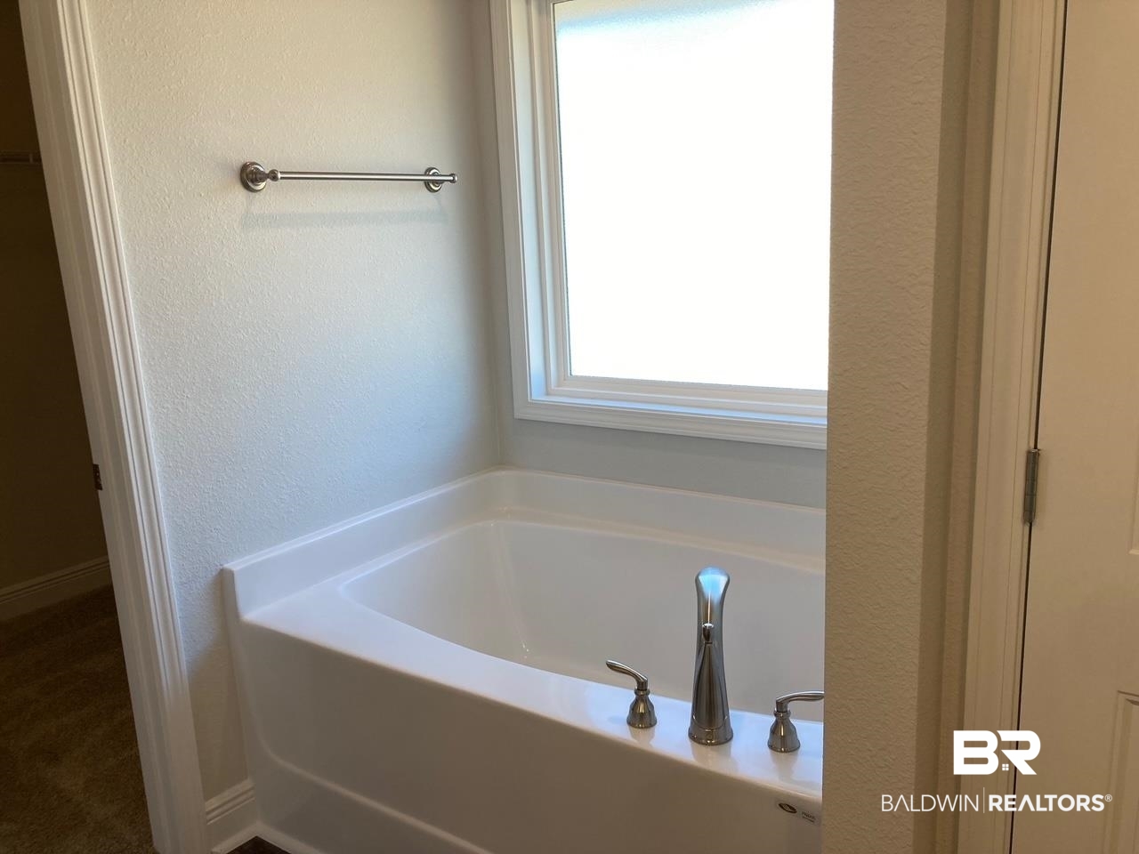 22840 Ridgewood Drive Robertsdale, AL 36567 - Photo 17 of 23 Gallery Image 17