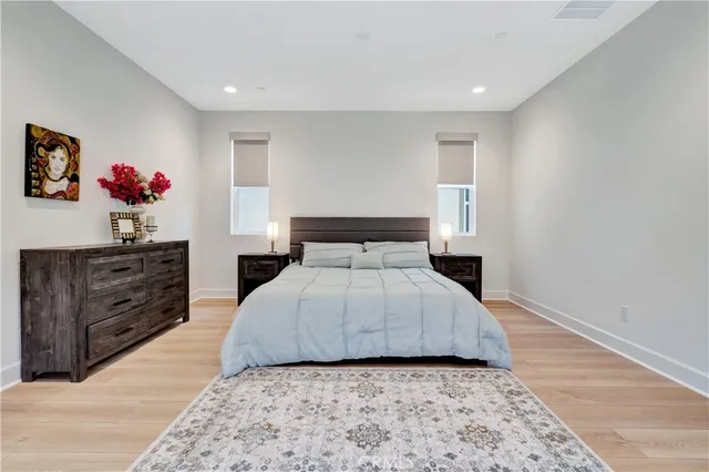 $4,900 | 10887 Carlos Street, Ventura, CA 93004