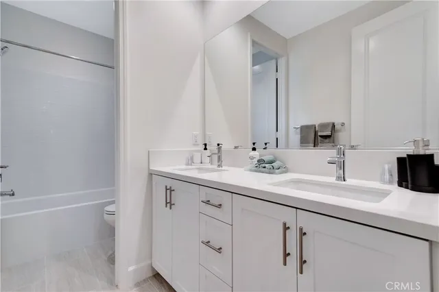 $4,900 | 10887 Carlos Street, Ventura, CA 93004