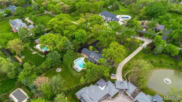 $1,995,000 | 12829 Topping Acres, Town and Country, MO 63131