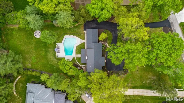 $1,995,000 | 12829 Topping Acres, Town and Country, MO 63131