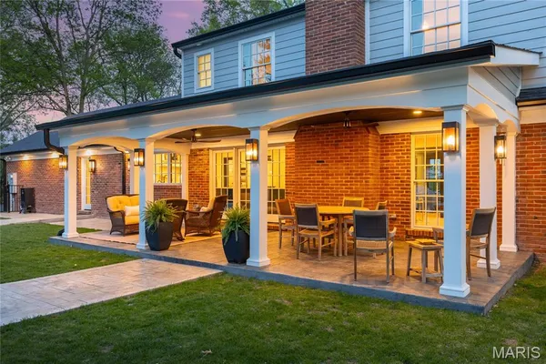 $1,995,000 | 12829 Topping Acres, Town and Country, MO 63131