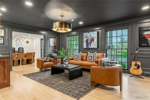 $1,995,000 | 12829 Topping Acres, Town and Country, MO 63131