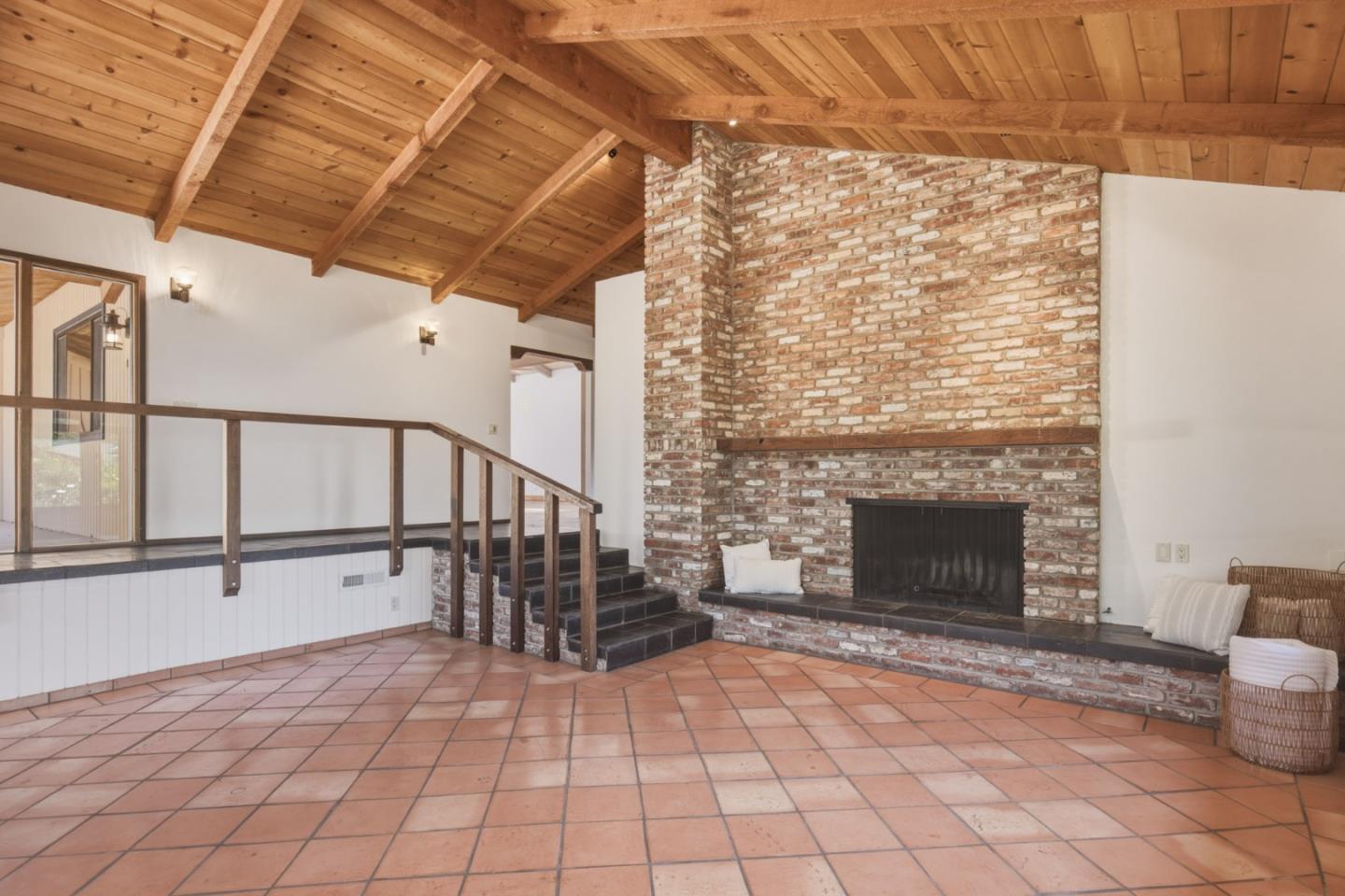 4 Paso Del Rio Carmel Valley, CA 93924 - Photo 3 of 18