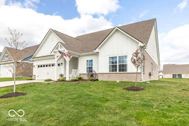 $409,900 | 561 Riviera Place, Greenwood, IN 46143