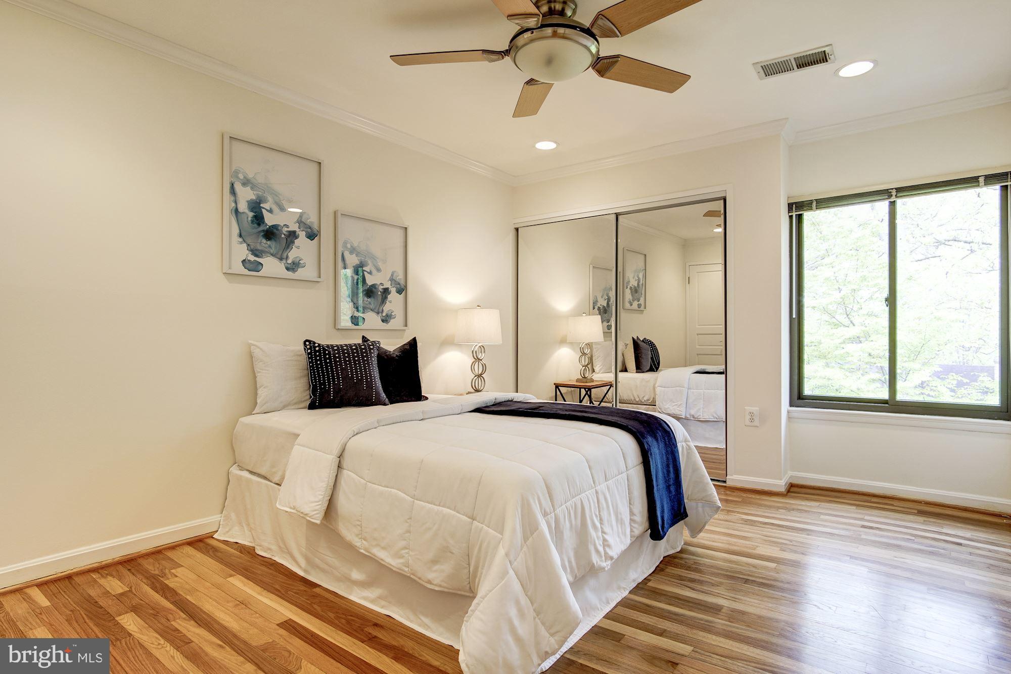 8166 Inverness Ridge Road Potomac, MD 20854 - Photo 23 of 35