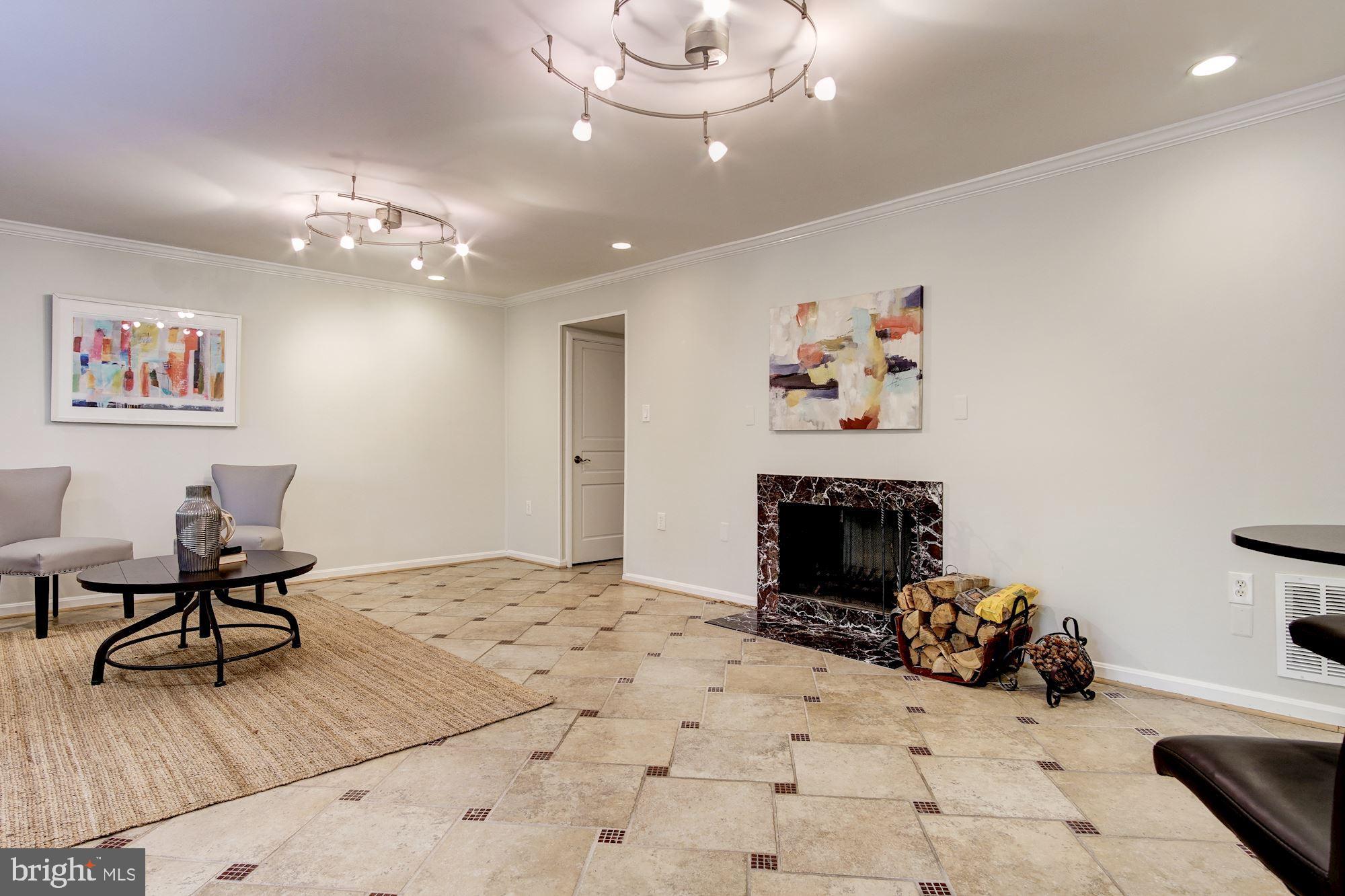 8166 Inverness Ridge Road Potomac, MD 20854 - Photo 28 of 35