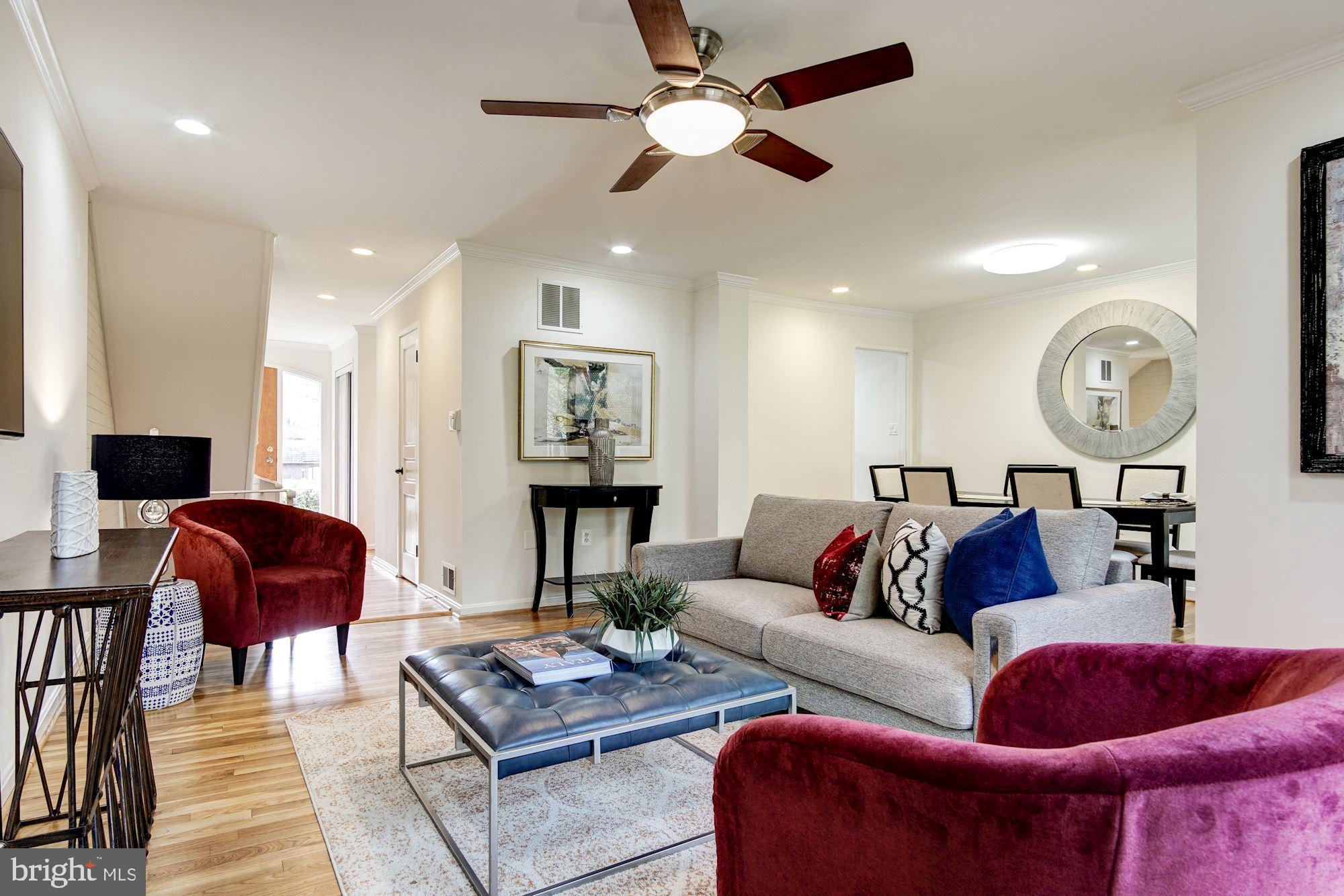 8166 Inverness Ridge Road Potomac, MD 20854 - Photo 5 of 35