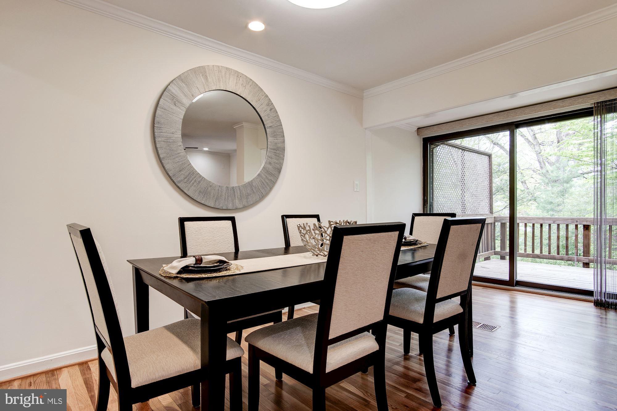 8166 Inverness Ridge Road Potomac, MD 20854 - Photo 7 of 35
