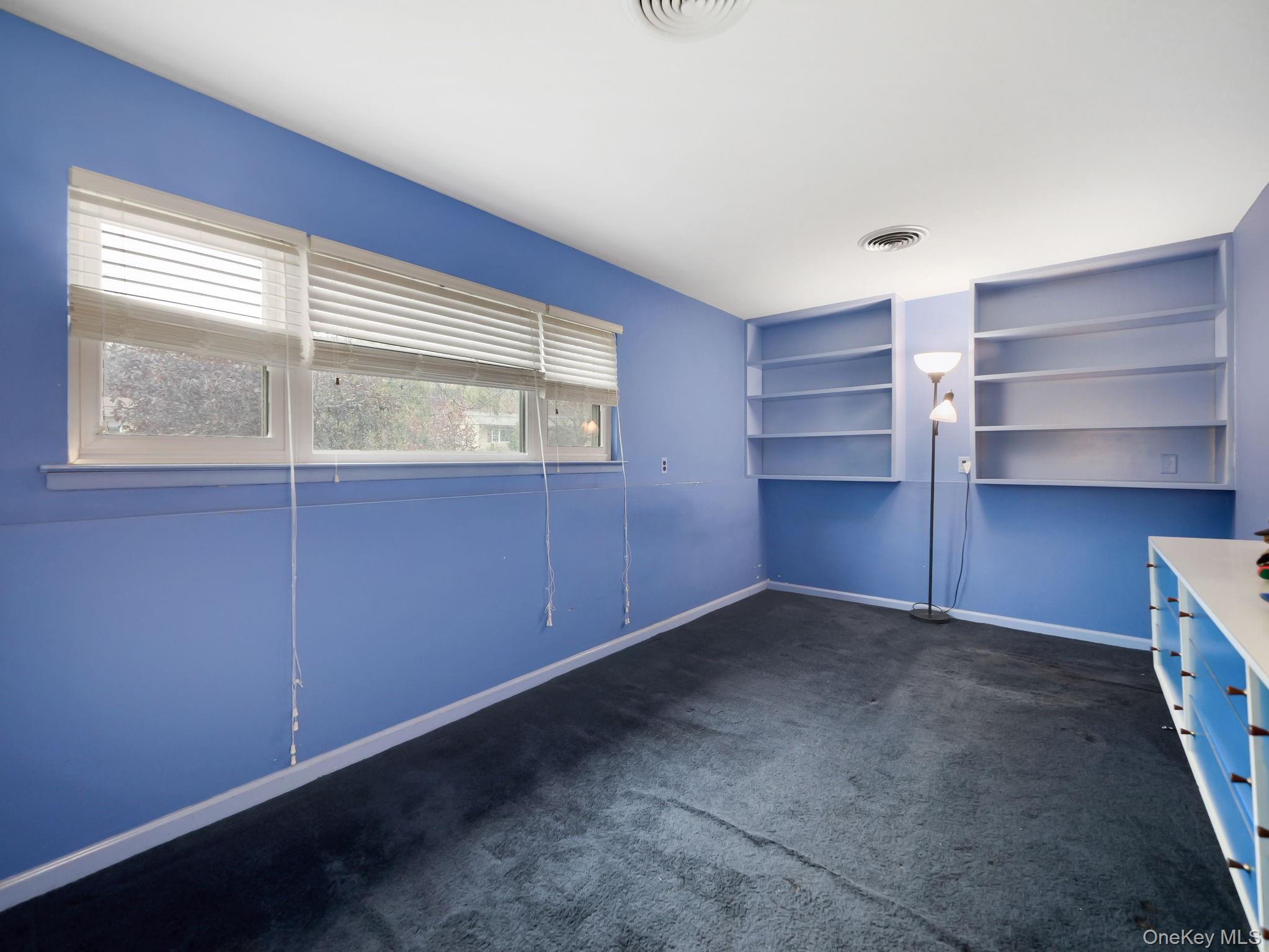 6 Pennington Way Spring Valley, NY 10977 - Photo 18 of 34 Lower level bedroom