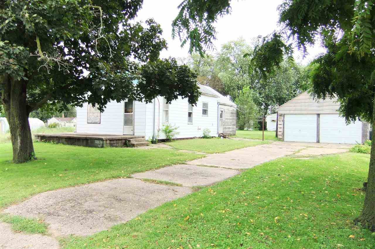 4232 14th Street Moline, IL 61265 - Photo 3 of 4 Gallery Image 3