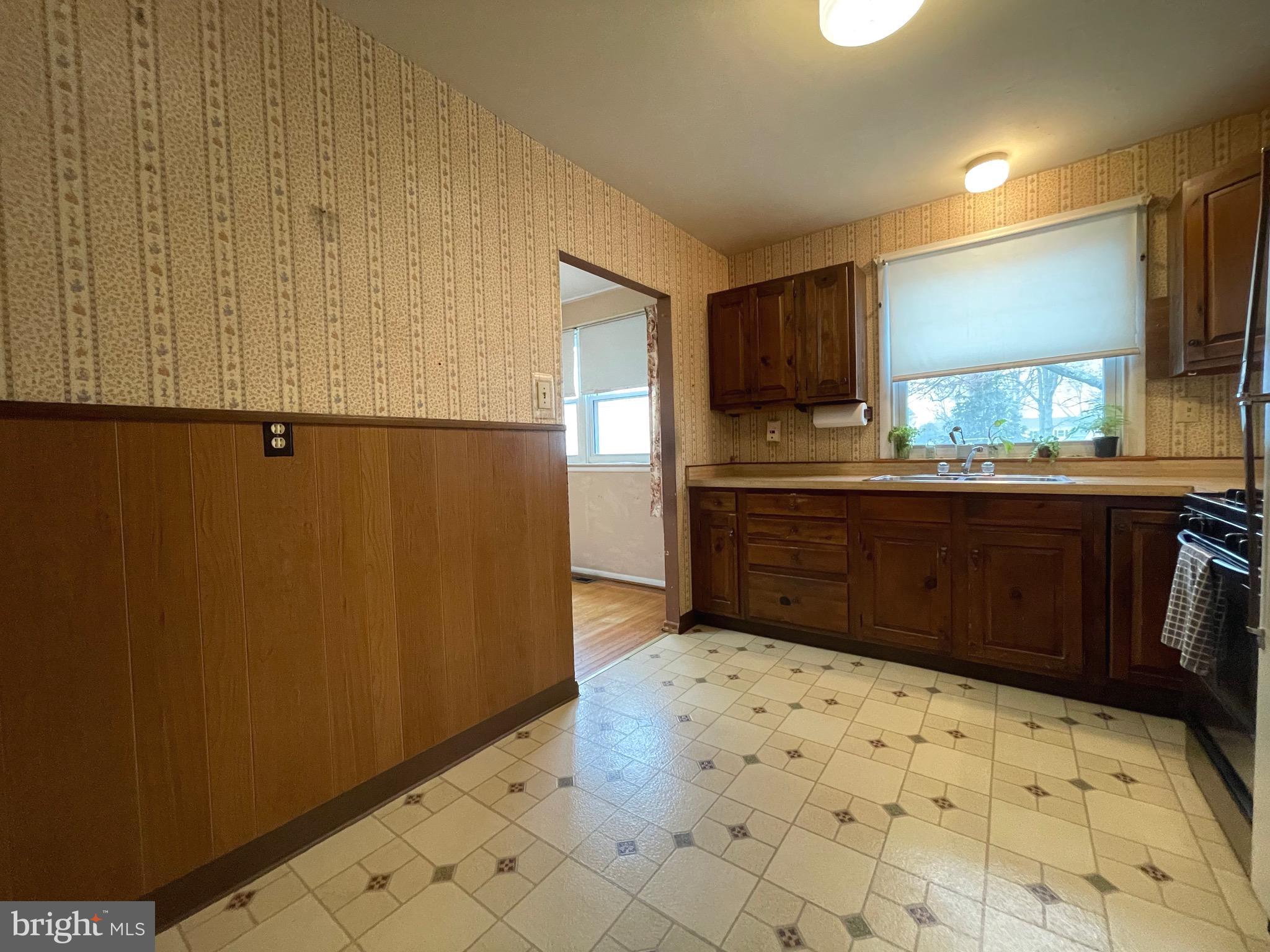 1000 Pross Road Lansdale, PA 19446 - Photo 8 of 24 Kitchen