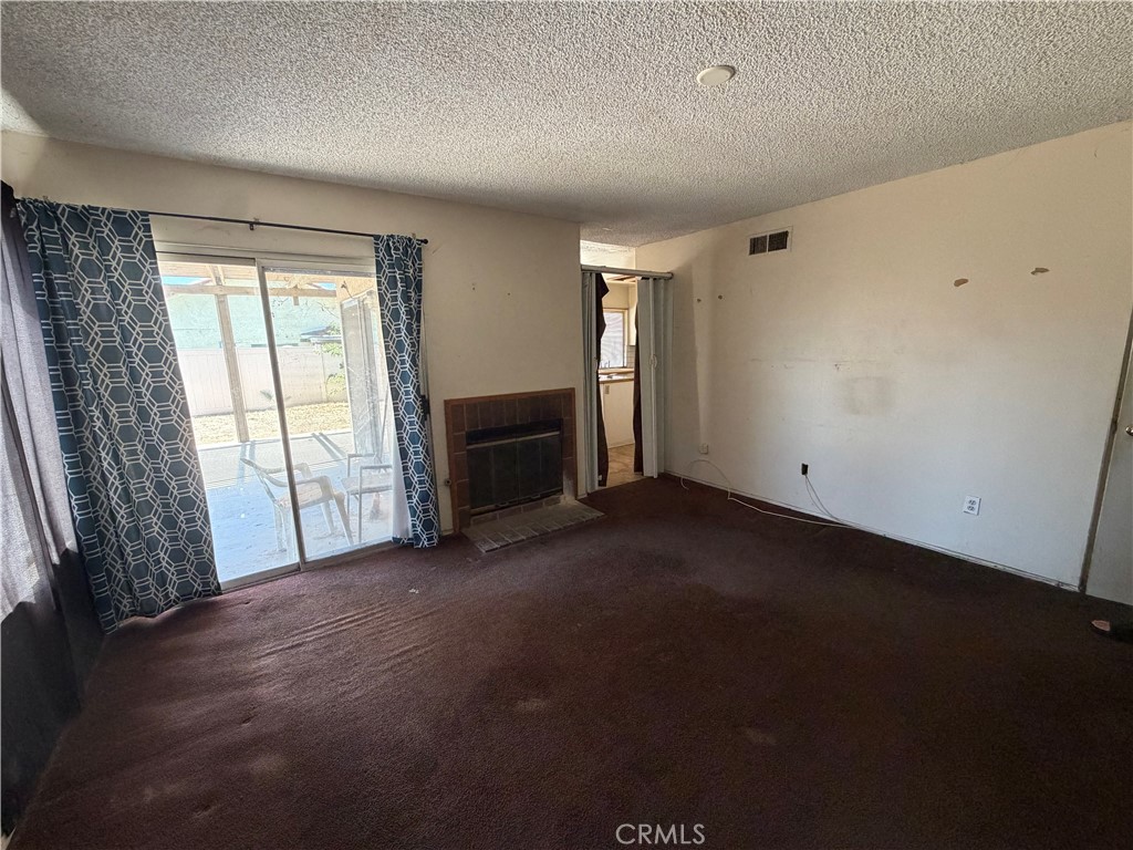 24677 Rugby Lane Moreno Valley, CA 92551 - Photo 14 of 43 Family den