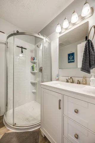 $459,000 | 47 Hidden Cove Drive, Valparaiso, FL 32580