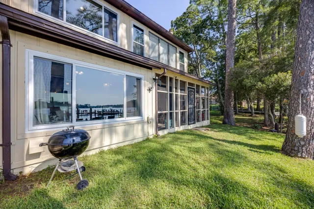 $459,000 | 47 Hidden Cove Drive, Valparaiso, FL 32580