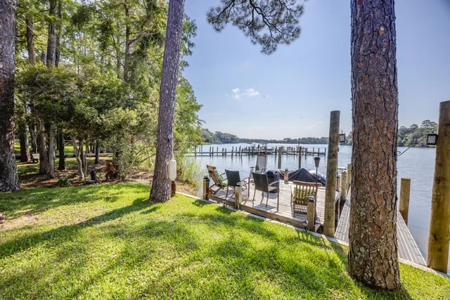 $459,000 | 47 Hidden Cove Drive, Valparaiso, FL 32580