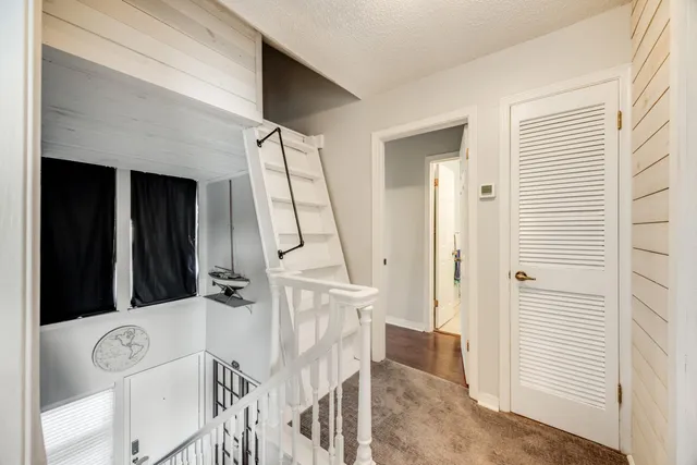 $469,000 | 47 Hidden Cove Drive, Valparaiso, FL 32580