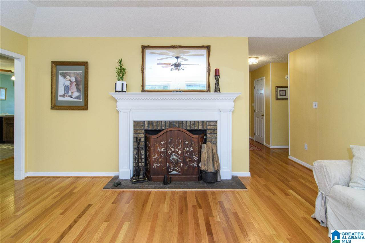 865 Springmeadow Drive Gardendale, AL 35071 - Photo 10 of 47