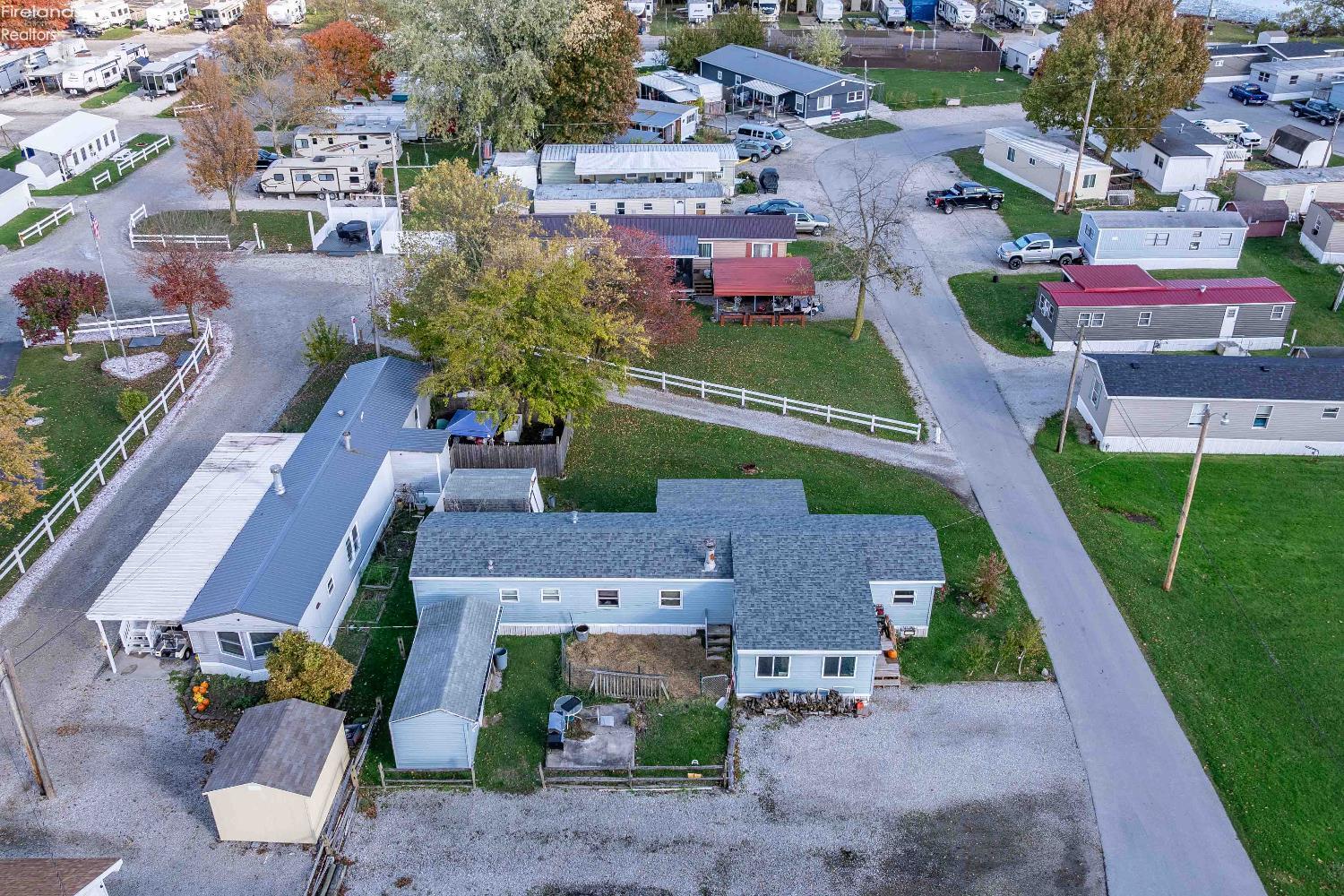 265 Meachem Road, Unit 3 Port Clinton, OH 43452 - Photo 2 of 27 Gallery Image 2