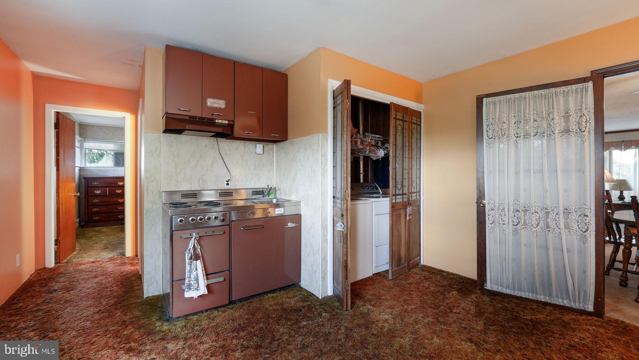 34 Cotton Road Levittown, PA 19057 - Photo 15 of 30 Kitchenette for in law suite